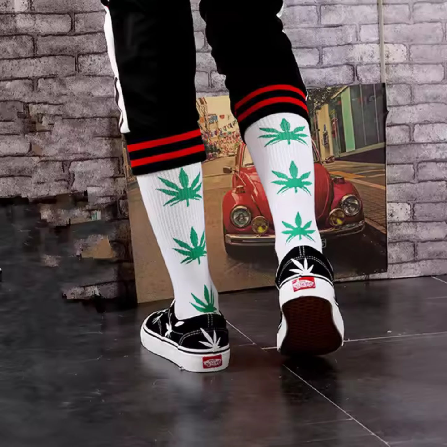 Unisex White and green marijuana weed leaf crew socks